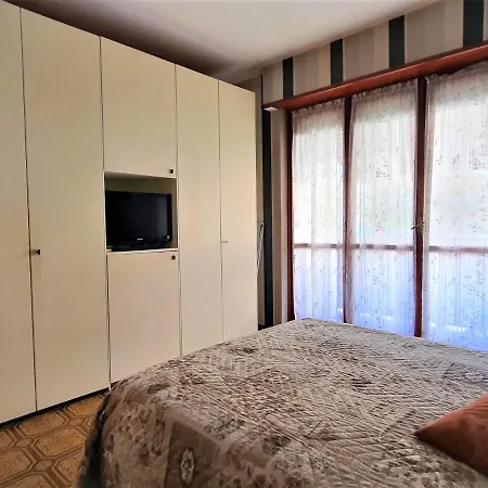 La Casa Di Claudia Apartmán