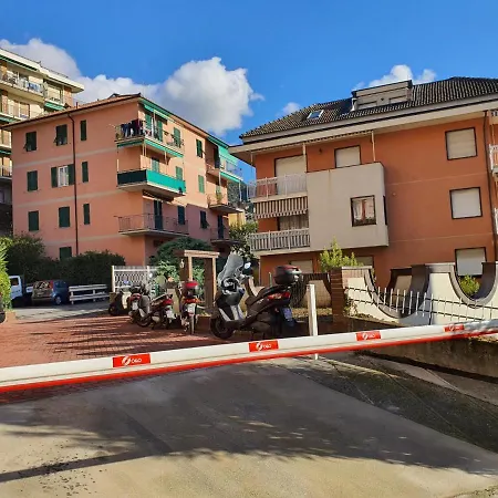 La Casa Di Claudia Rapallo